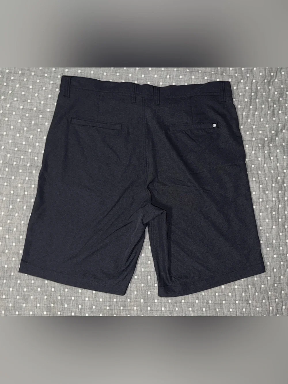 Travis Mathew Men's Charcoal Flat Front Stretch Shorts Performance Golf Size 36